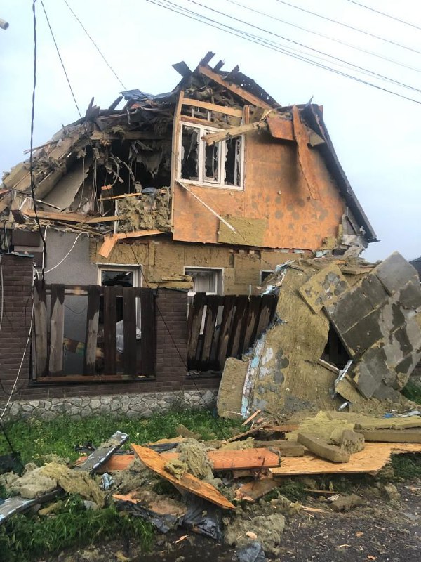 Знищено приватний будинок у Золочеві Харківської області