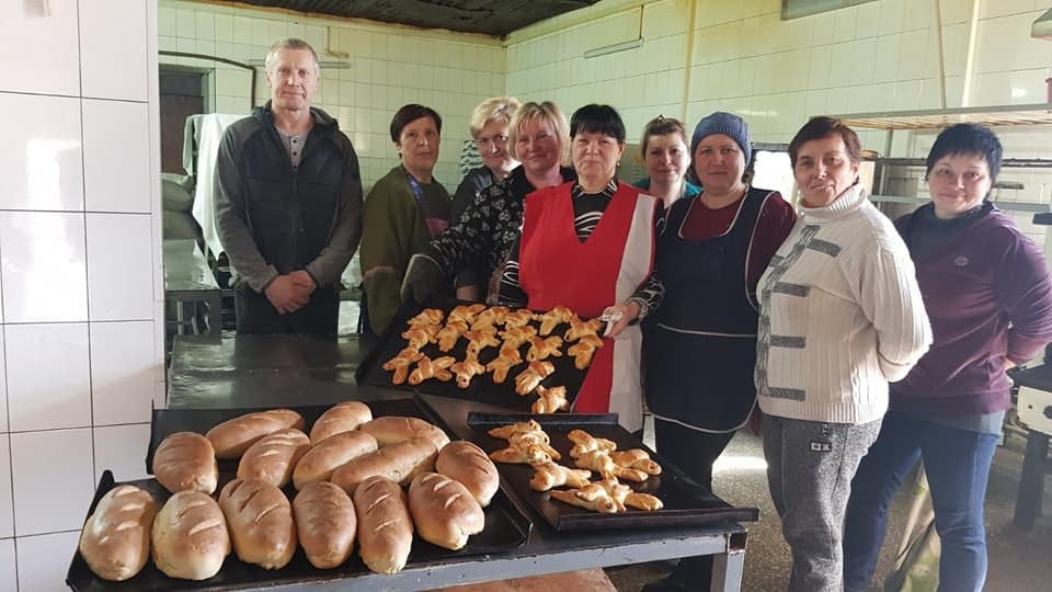 Адміністрація Дергачівської громади випікає хліб для населення під час війни