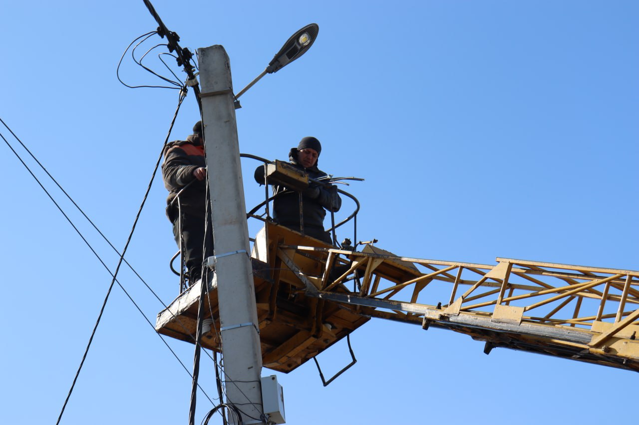 Відновлення електромереж у Дергачах
