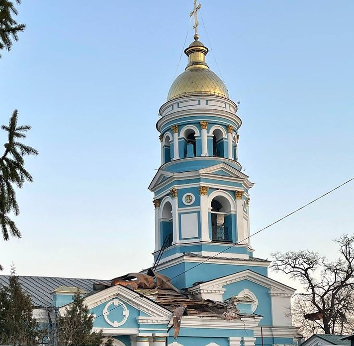 Свято-Вознесенський собор в Ізюмі після російських обстрілів