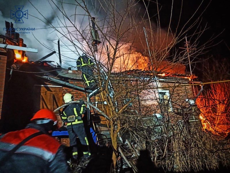 Пожежа через обстріл, Харківська область, 20 грудня 2022