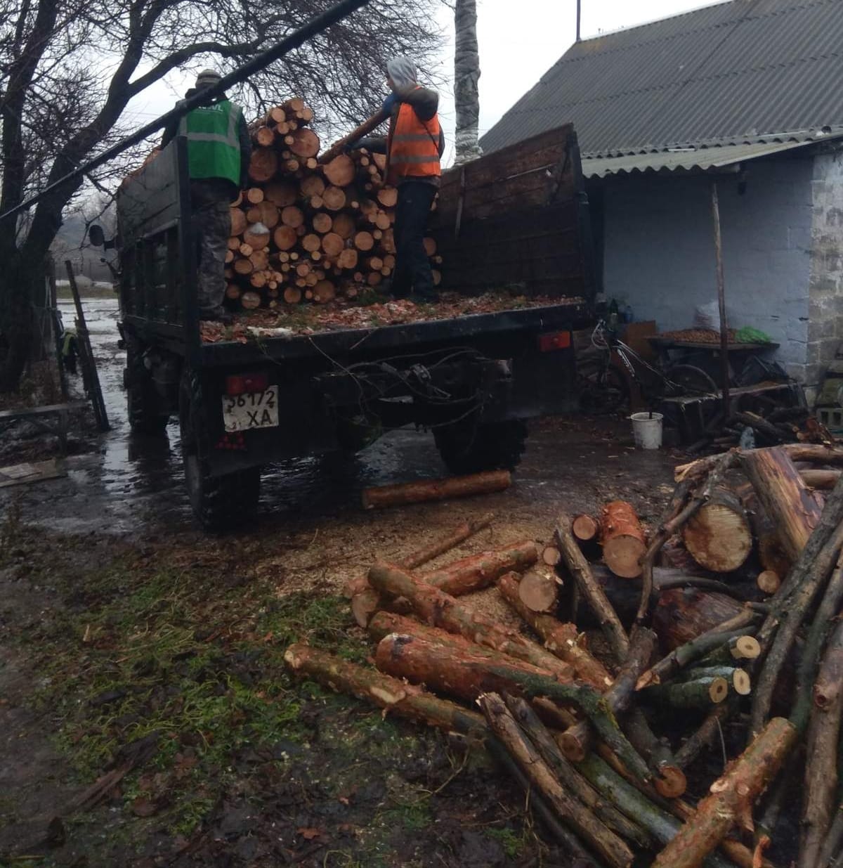 Біляївка видала додаткову партію безкоштовних дров населенню