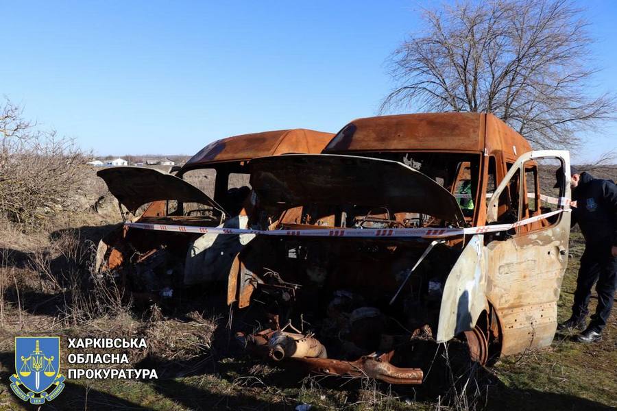 Борова, Харківська область. Розстріл евакуаційних автобусів. Квітень 2022 року