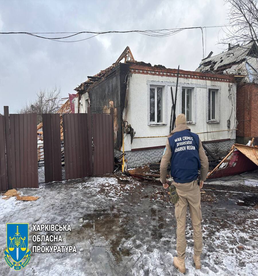 В прокуратурі показали наслідки чергового обстрілу Харківської області 