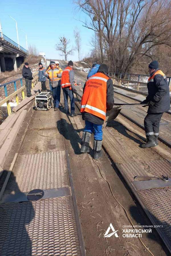 Ізюм. Відновлення тимчасової переправи