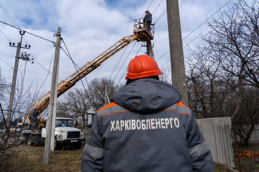 У селі Циркуни повернули електрику для понад 50% споживачів