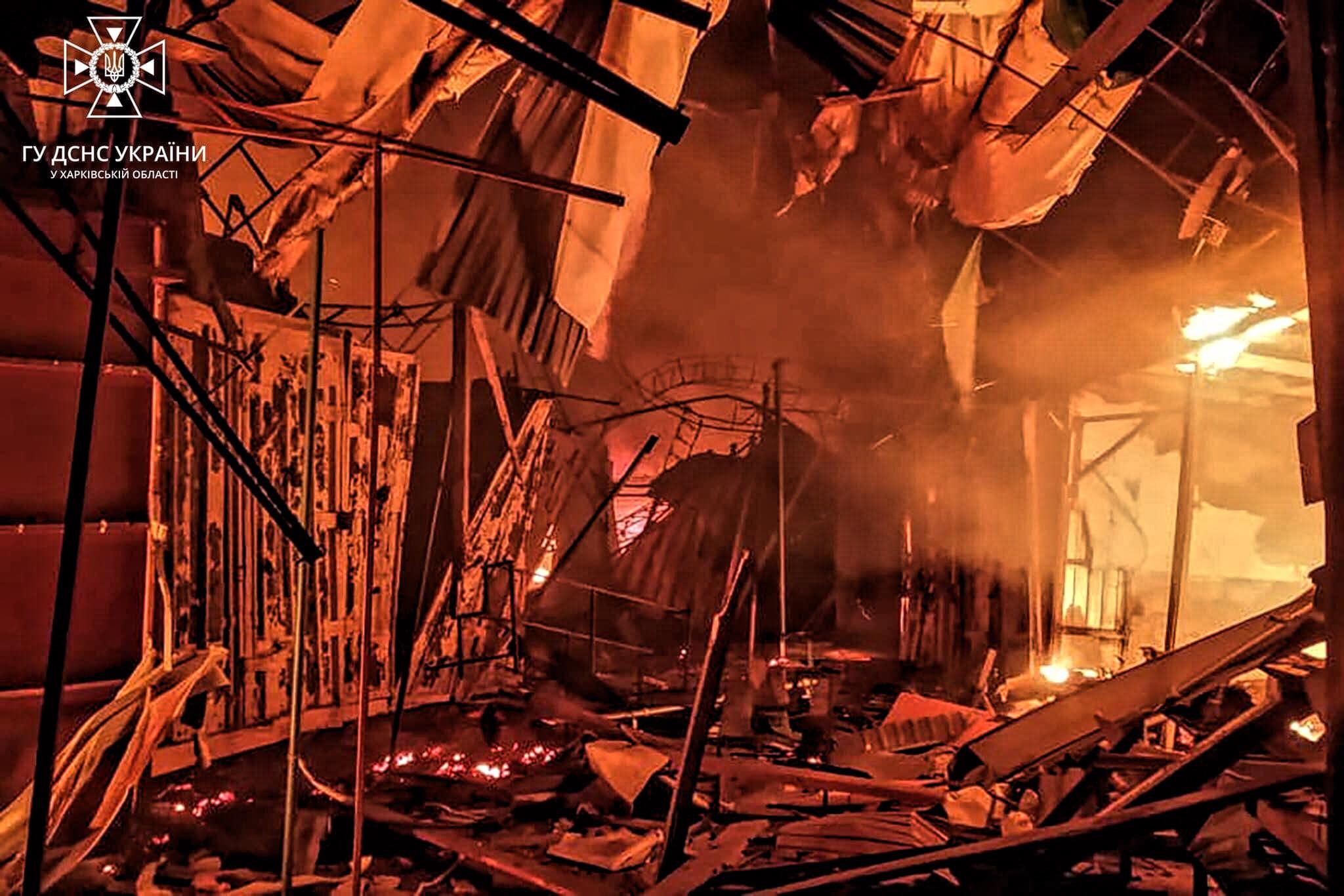 Пожежа на ринку в місті Вовчанськ