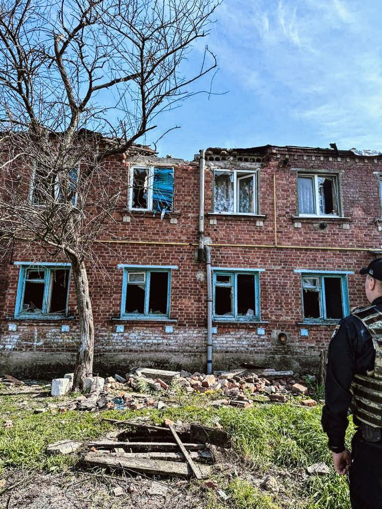 Наслідки обстрілу, Харківська область. пошкоджений будинок