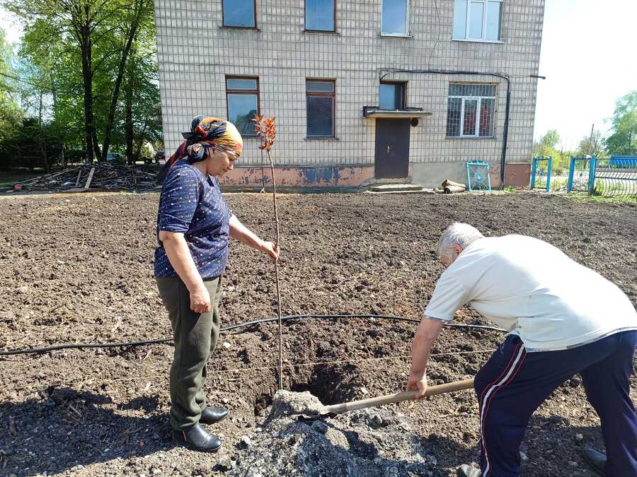 У Близнюках  4 травня, заклали парк Пам'яті