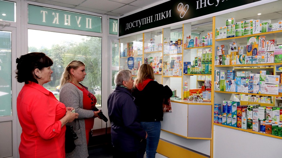 Аптечний пункт №2 у місті Лозові, Харківська область, тепер працює цілодобово