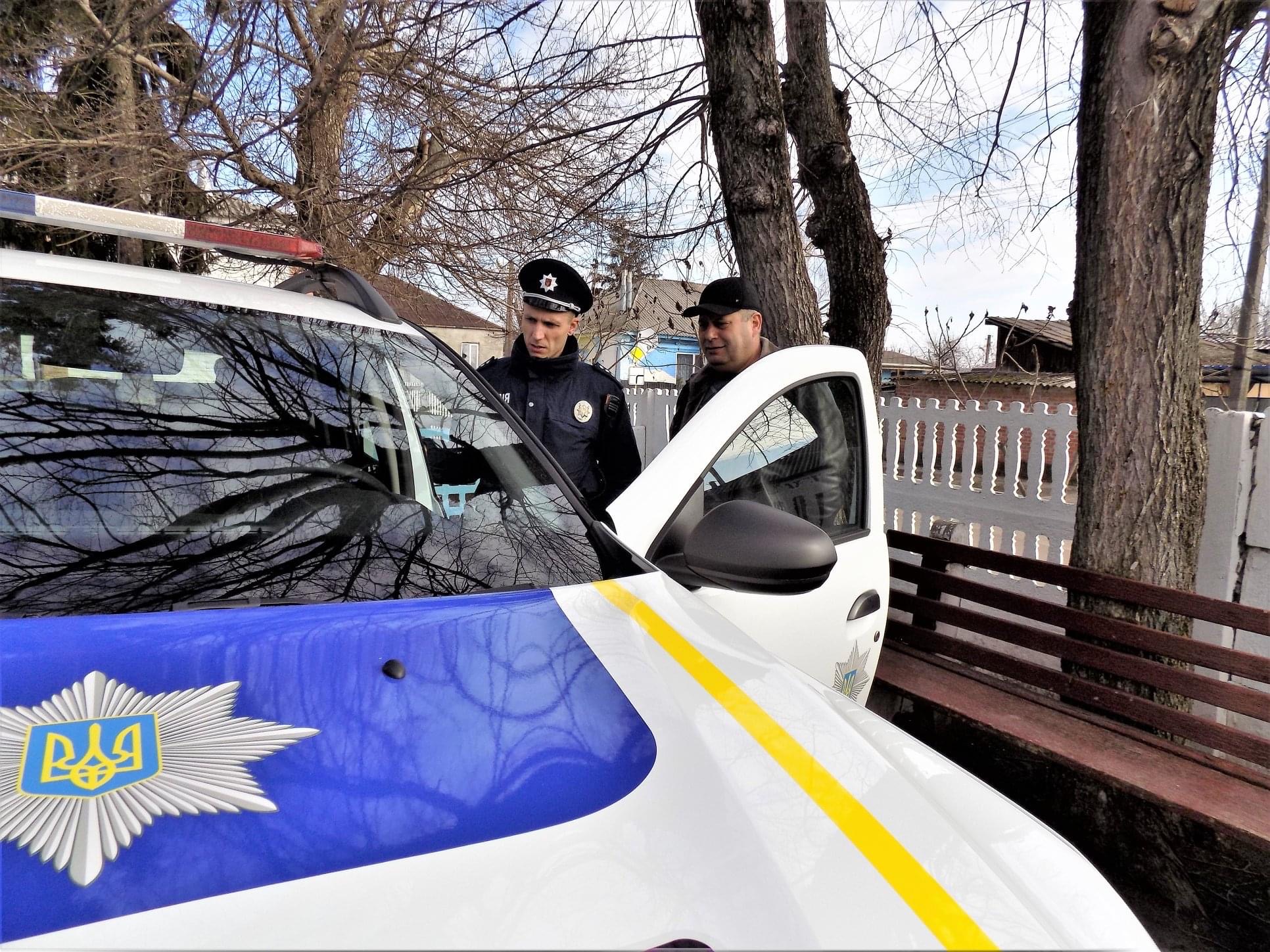 Поліцейські офіцери Коломацької громади працюють у повну силу