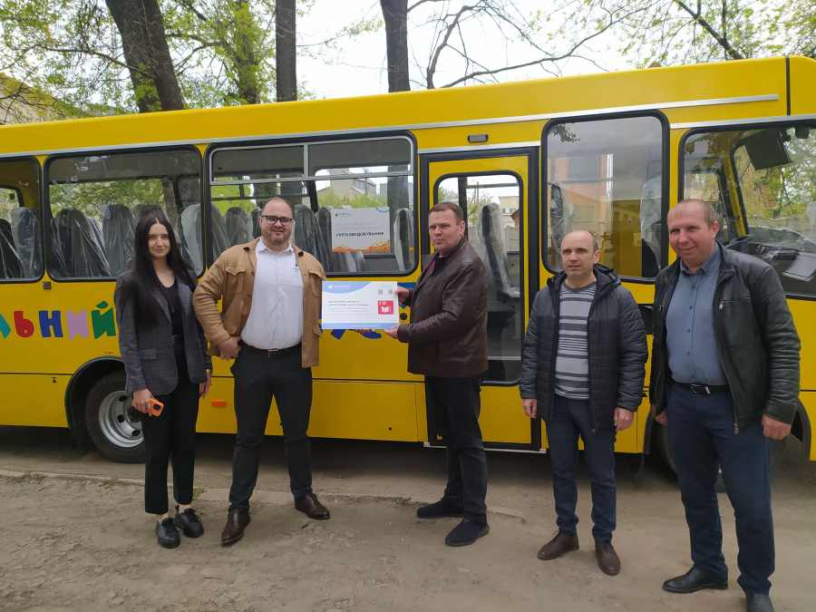 У Біляївськаій громаді придбали шкільний автобус, Харківська область