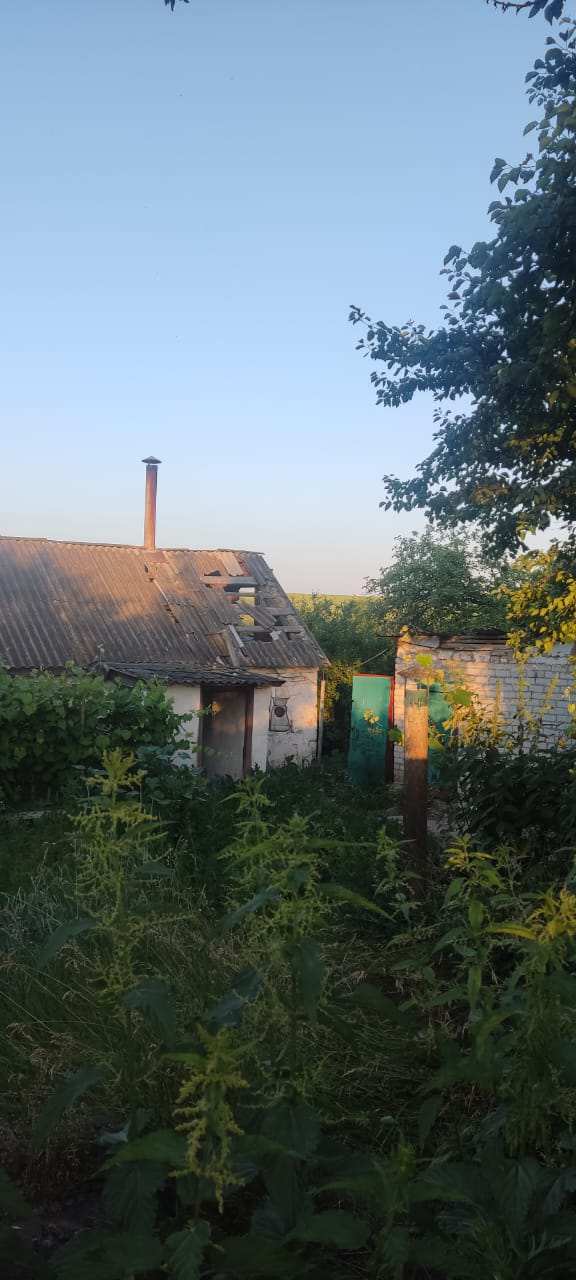 Окупанти вдарили по селу Басове Золочівської громади, Харківська область