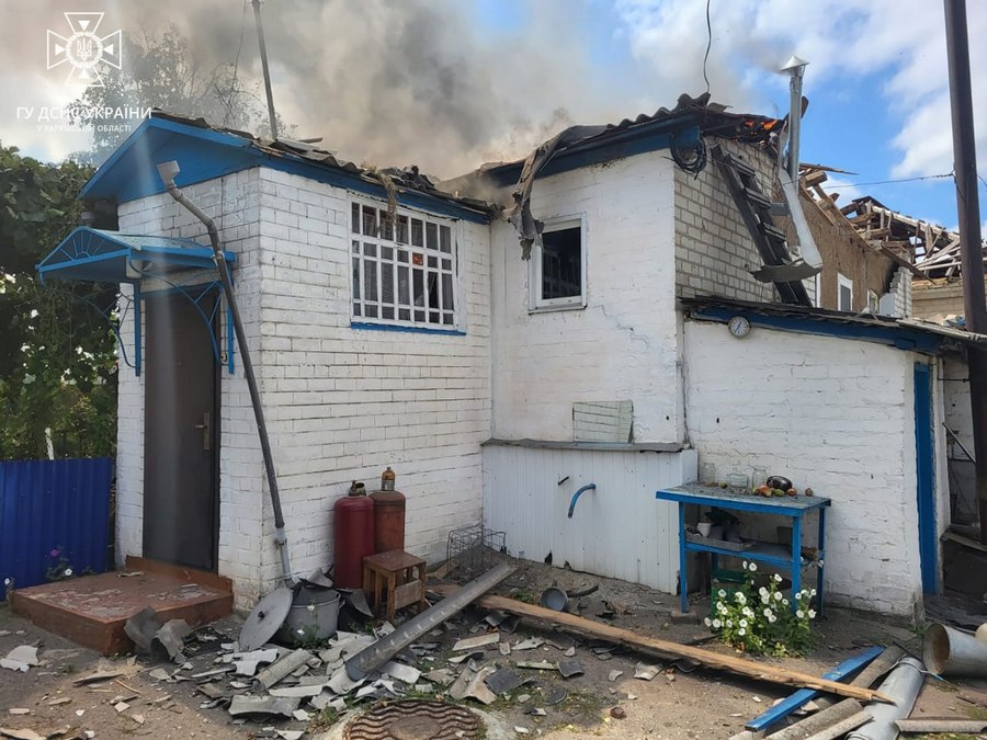 Куп’янський район, Харківська область. Ворог б’є по селу Петропавлівка