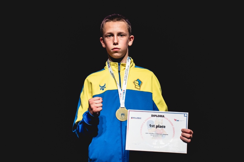 Боксер Олександр Малахов з Біляївської територіальної громади став чемпіоном Європи, Харківська область