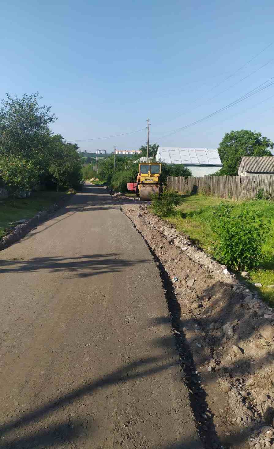 Як ремонтують дороги в Донецькій громаді, Харківська область