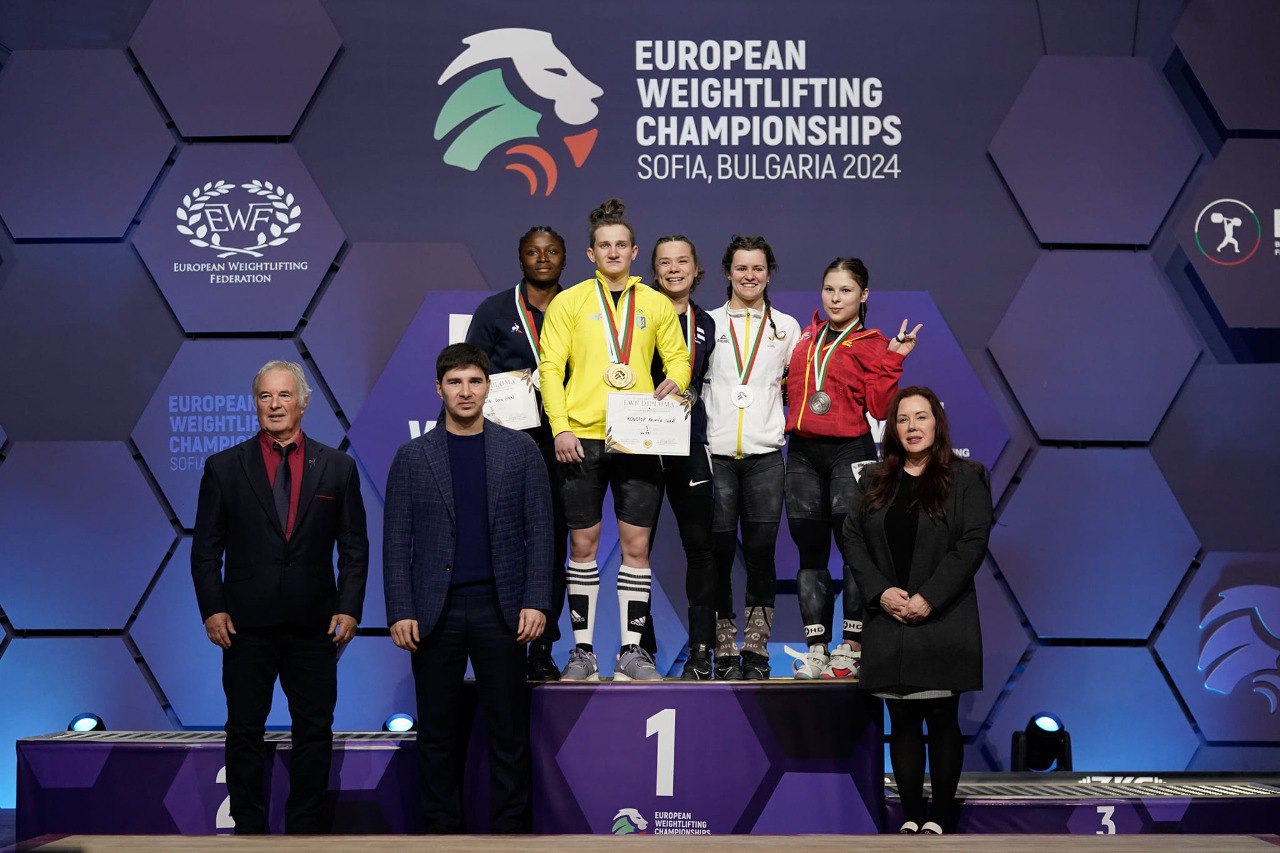 Каміла Конотоп та інші учасники чемпіонату Європи з важкої атлетики