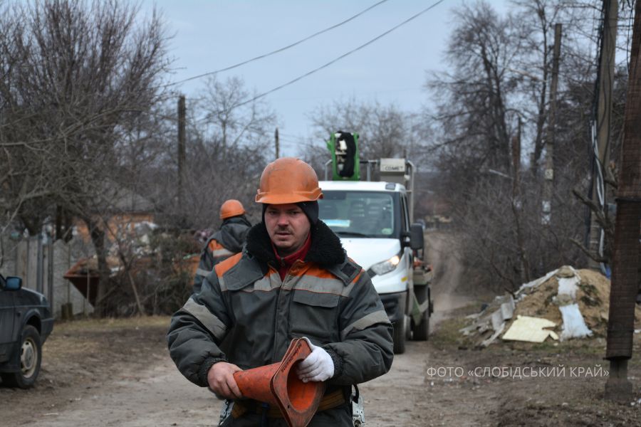 Енергетики усувають наслідки обстрілу Чугуєва