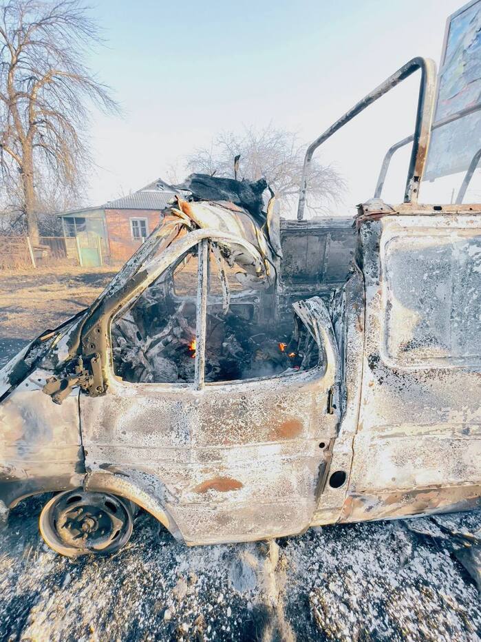Росіяни обстріляли цивільне авто у Вовчанську