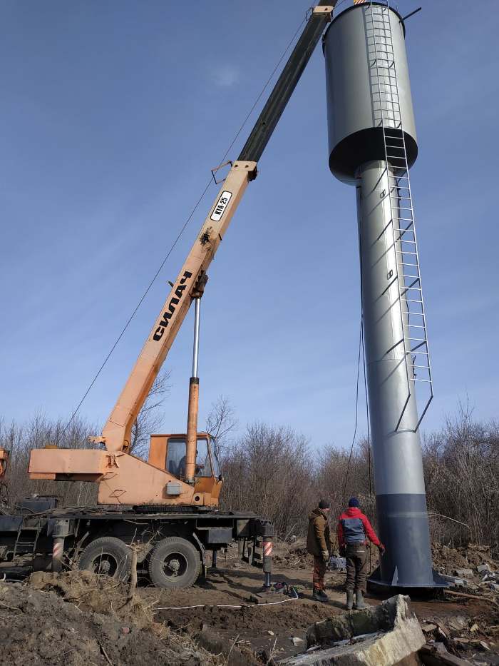 У Роздоллі Біляївської громади коштом місцевого бюджету встановили нову водонапірну башту замість старої, Харківська область