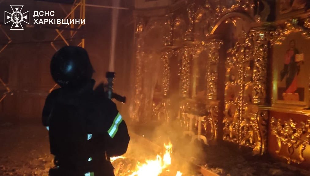 Пожежа у церкві, Вовчанськ Харківська область