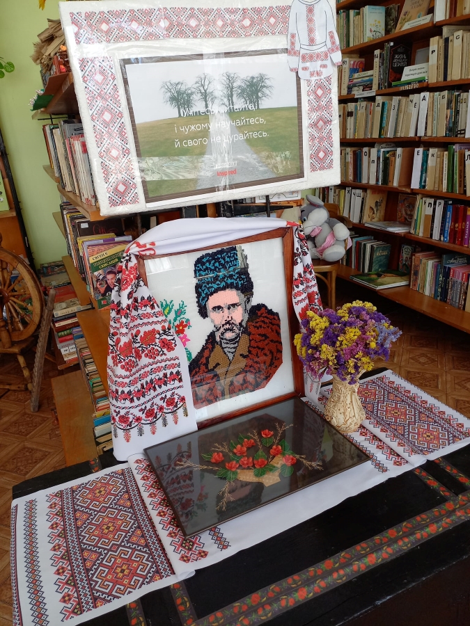 Огіївська бібліотека-філія сімейного читання/фото: Алла Тоцька