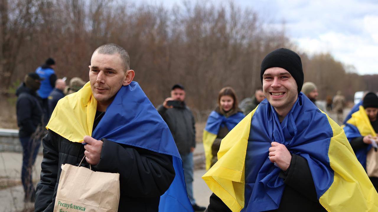 Додому повертаються 175 військови