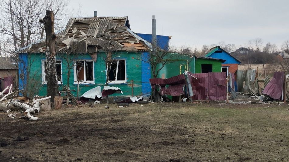 Розбиті будинки с. Шипувате