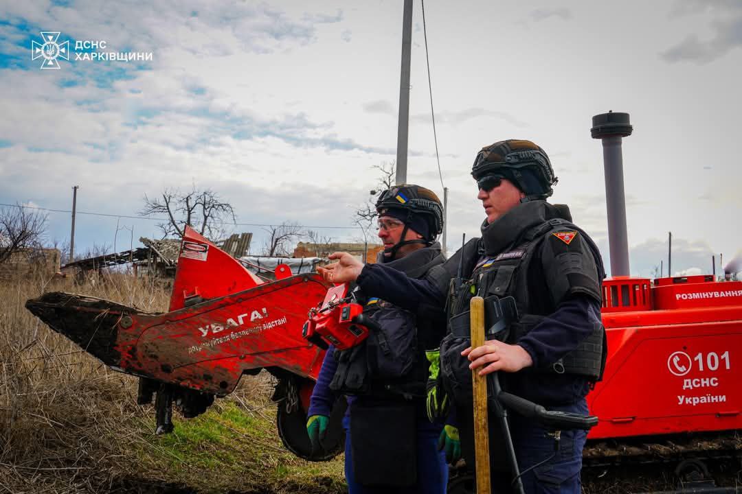 В Ізюмському районі триває розмінування