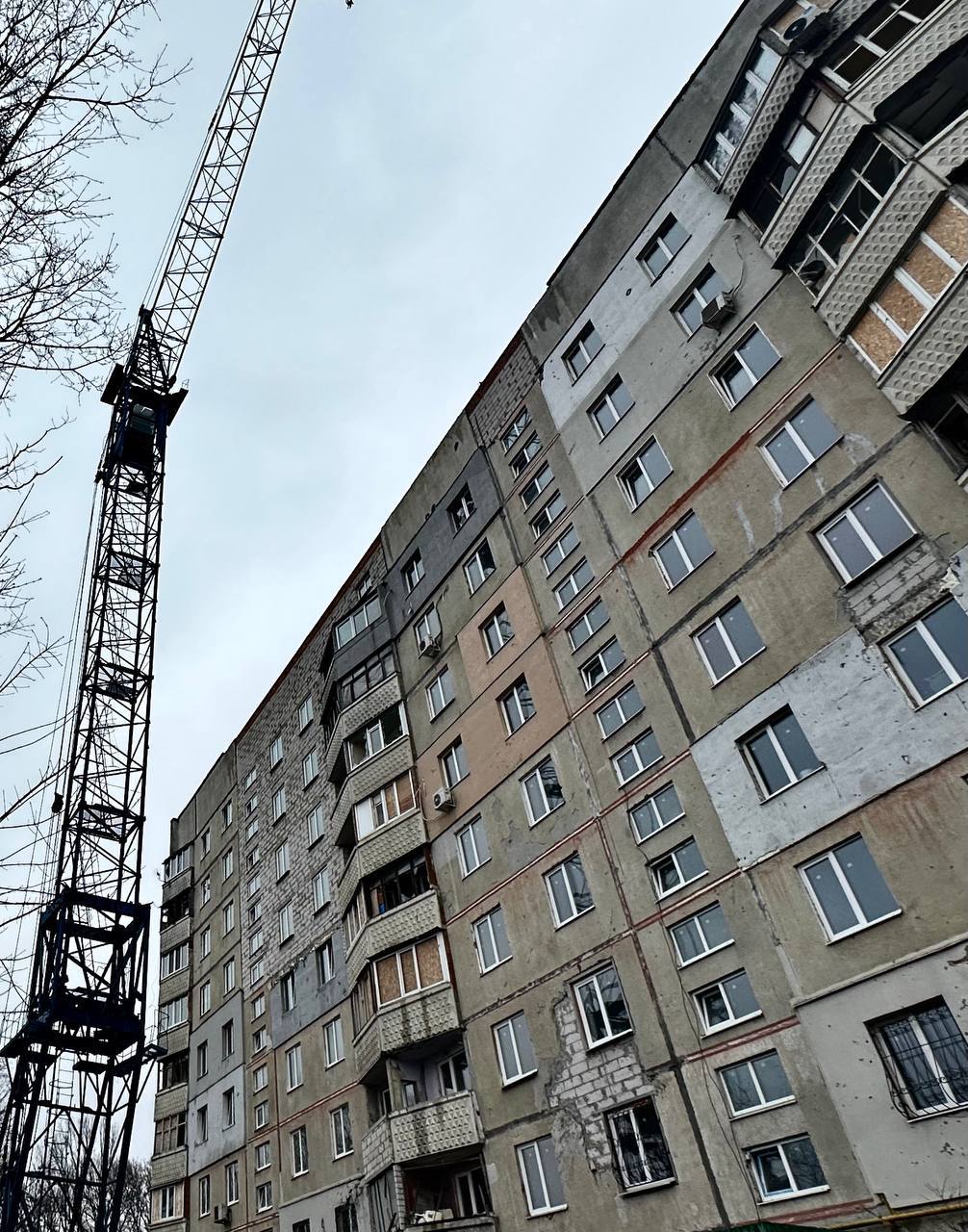 На Салтівці триває відбудова багатоповерхівки