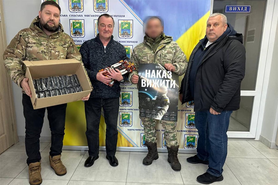 Керівництво громади з військовими 