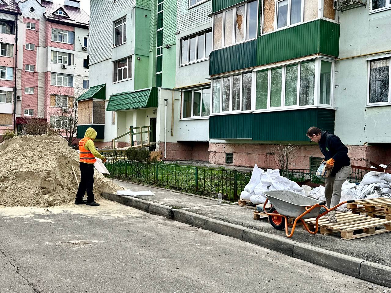 Відновлення будинка після артудару рф