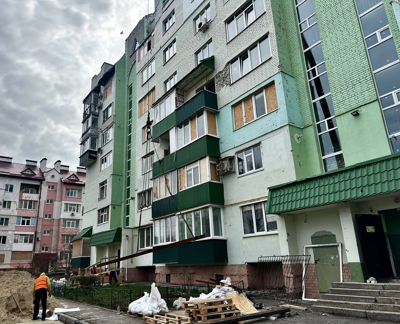 Ремонтні роботи в багатоповерхівці