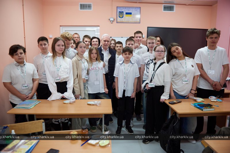 Мер з школярами