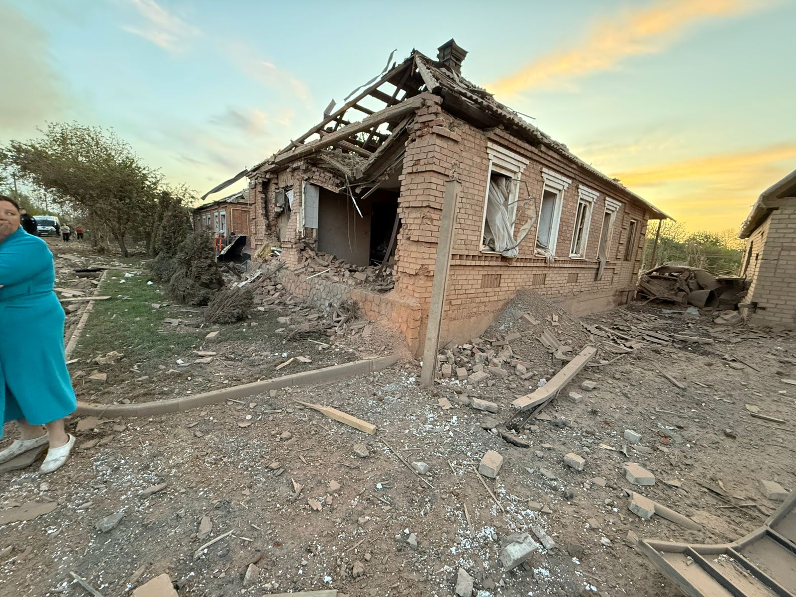 У Золочеві пошкоджені житлові будинки внаслідок обстрілу 5 травня 2025 р.