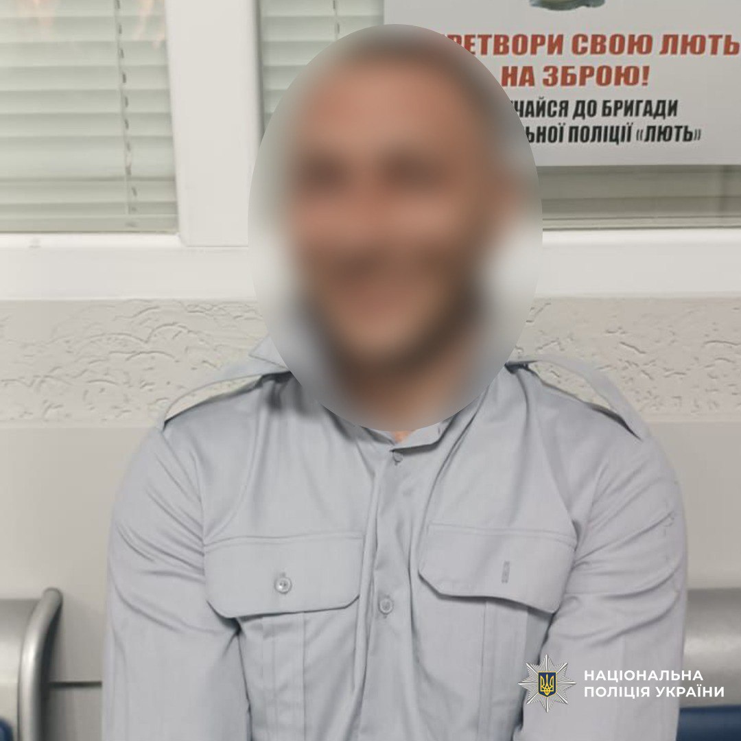 На харківщині чоловік стріляв з автомата