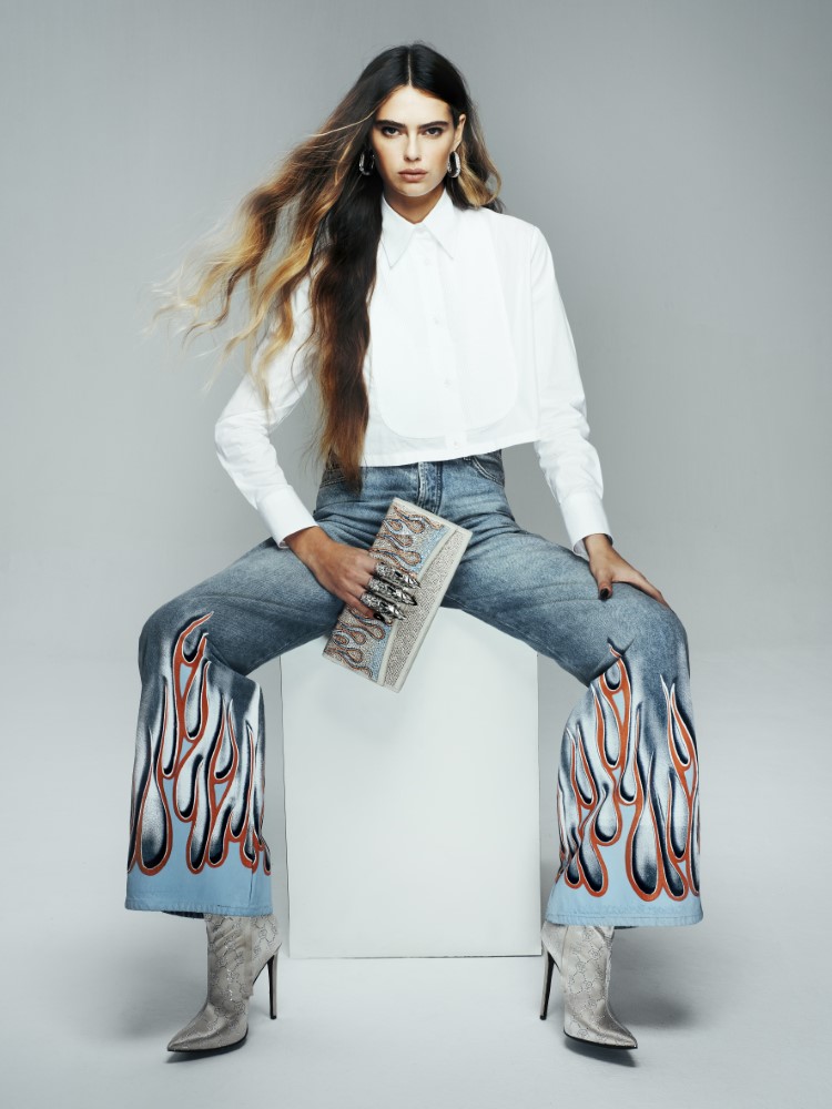 Сумки Guess весна-літо 2025