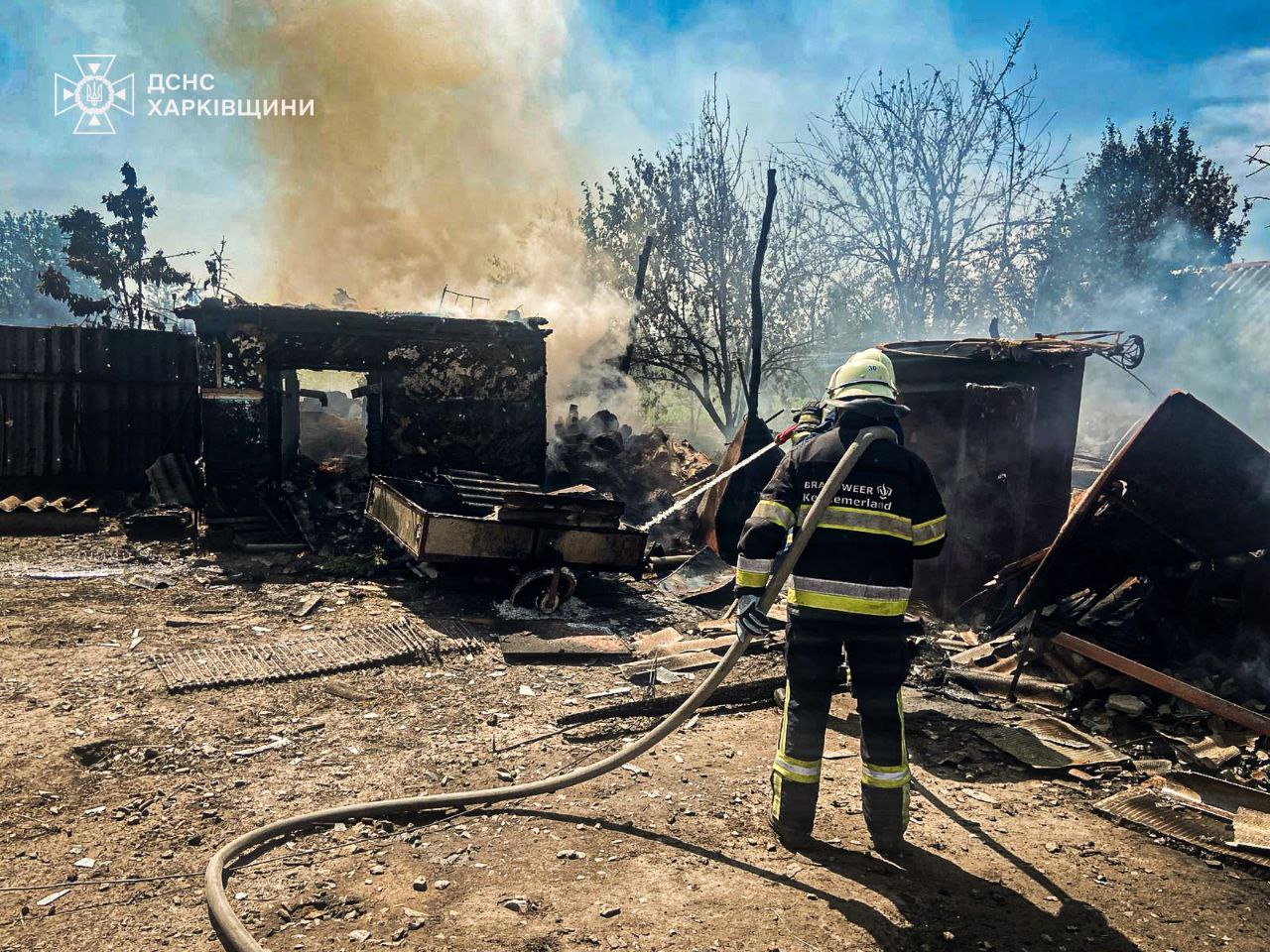 Рятувальники усували наслідки обстрілу