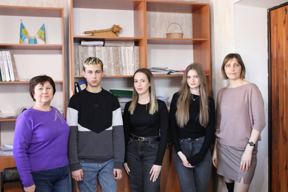 Молодіжний центр «GarDen»-3