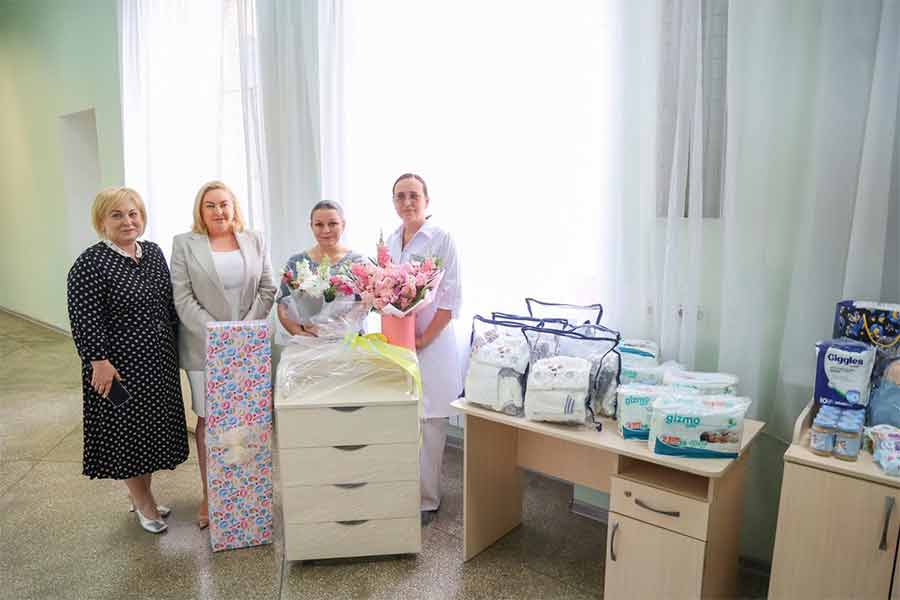 Вітання від керівниці обласної ради отримала молода мама 