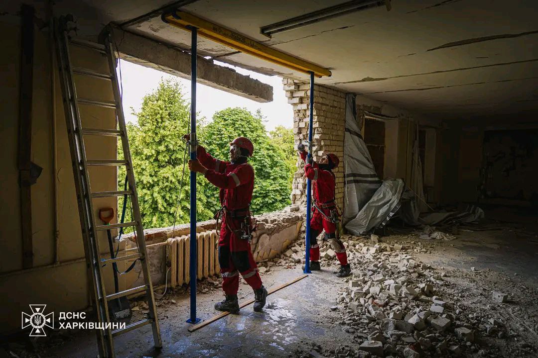 Рятувальники ДСНС