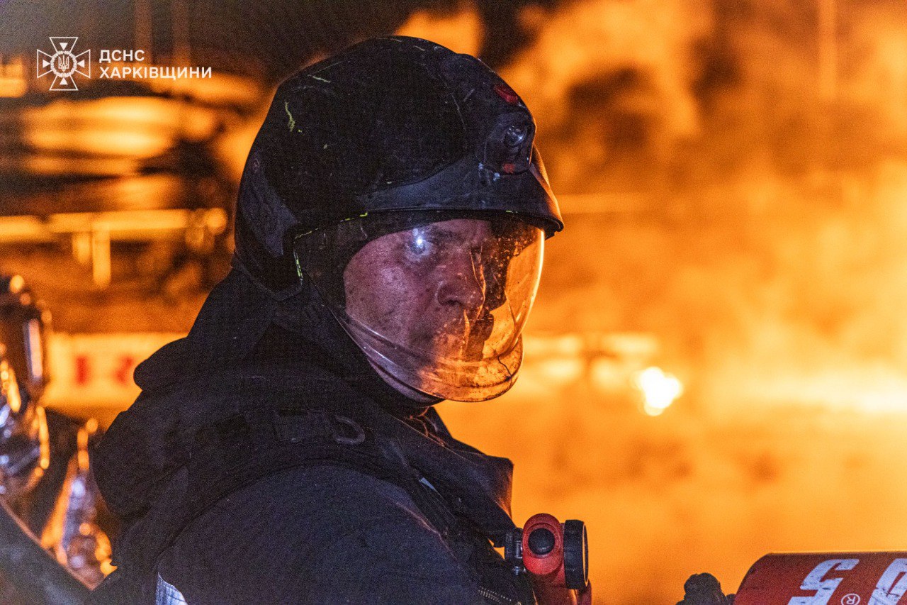 У Чугуєві вночі рф вдарила дронами