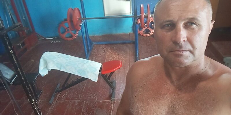 У Коломаці активісти створили тренажерну залу