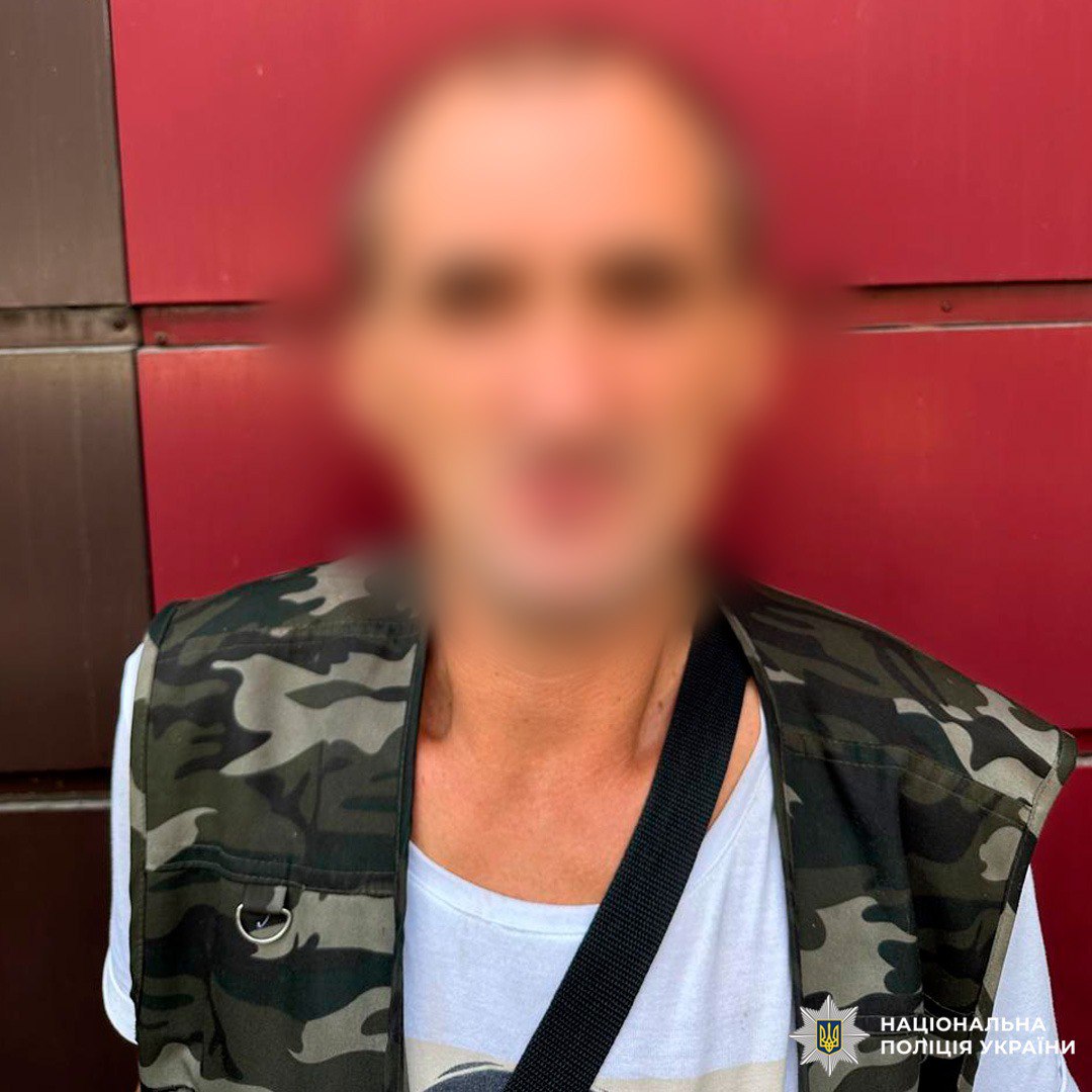 Підозрюваний у розбійному нападі на харківську пенсіонерку