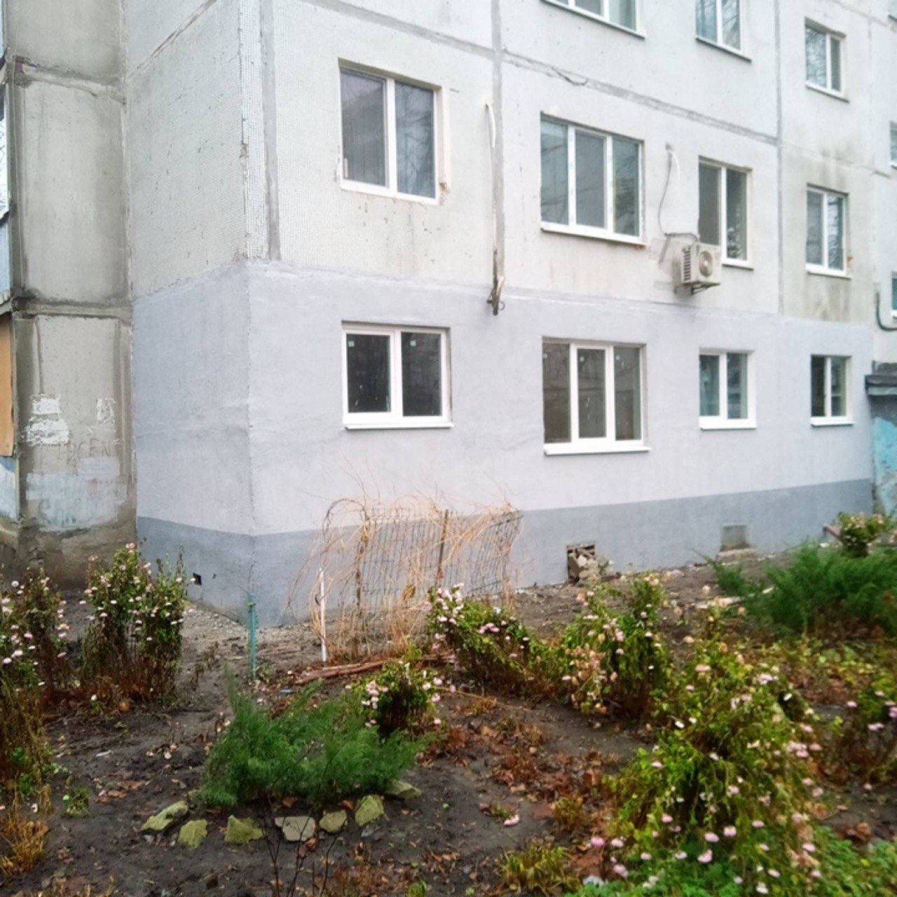Ремонт будинків після обстрілу