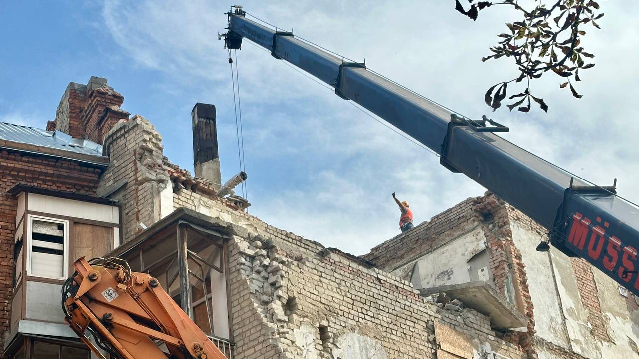 Відновлення багатоповерхівки