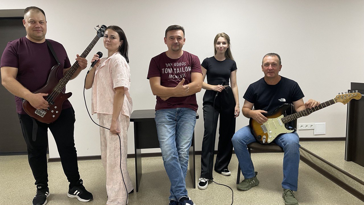 Група Sunrise Band»