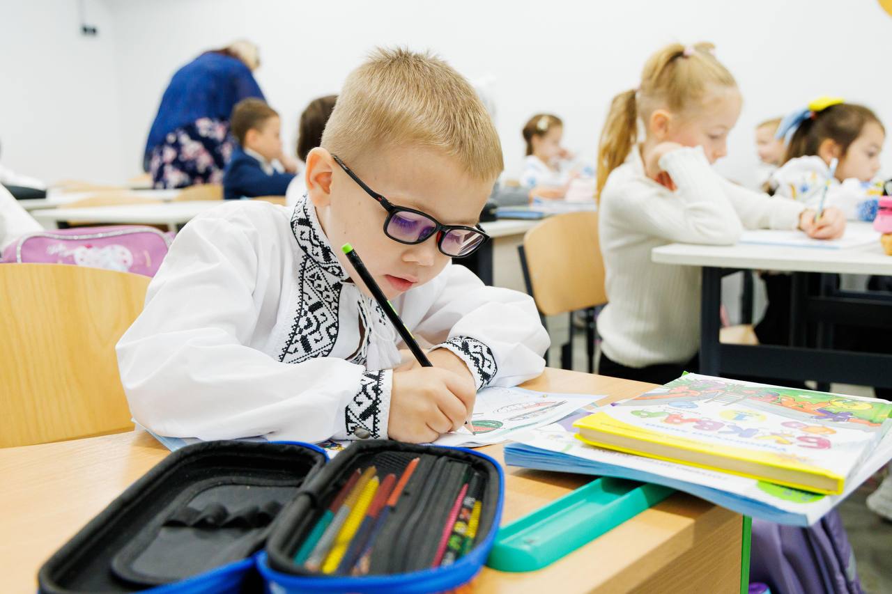 Навчання у підземній школі