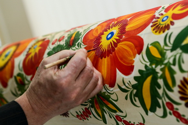 Всеукраїнський день працівників культури та майстрів народного мистецтва.