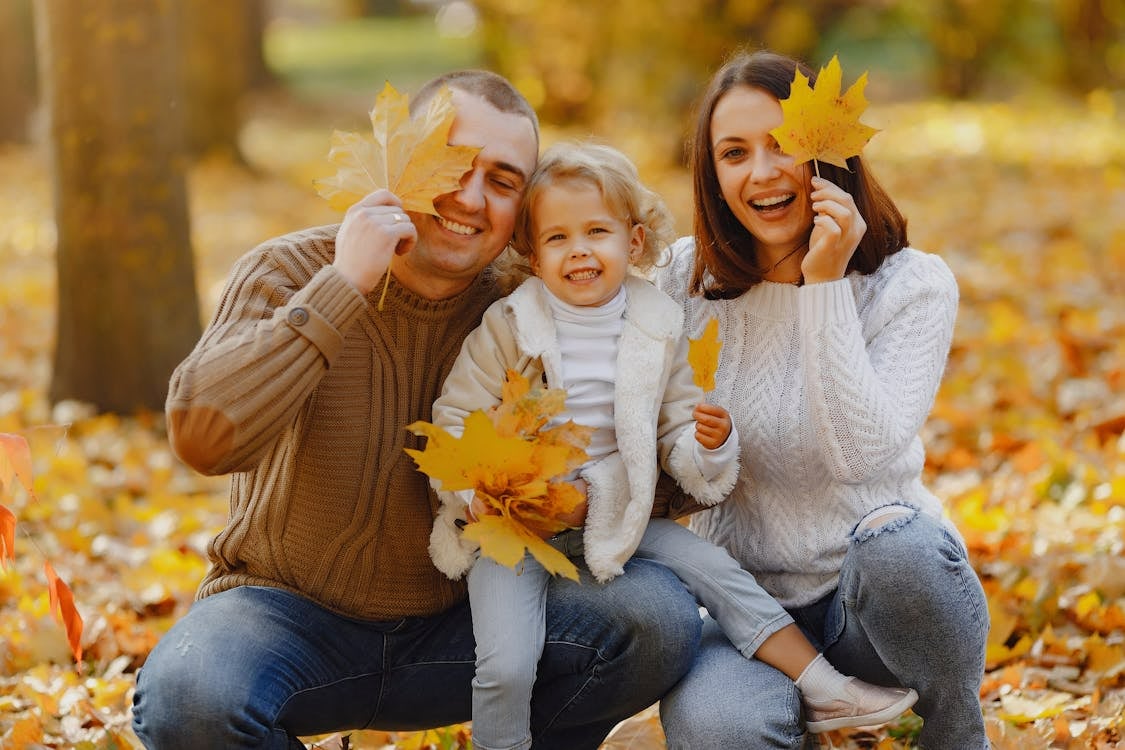 день ангела 12 листопада